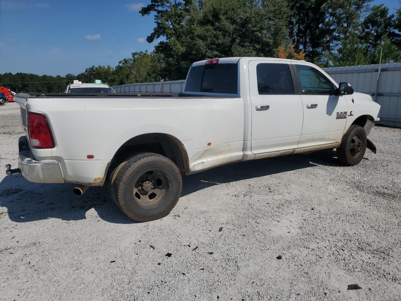 2016 Ram 3500 Longhorn - Image 3