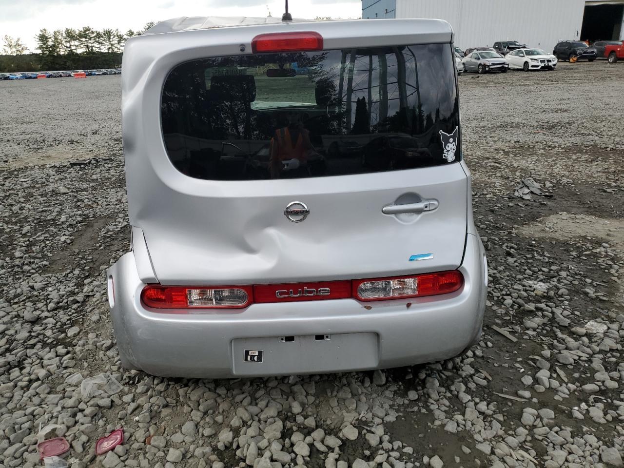 2013 Nissan Cube S - Image 6