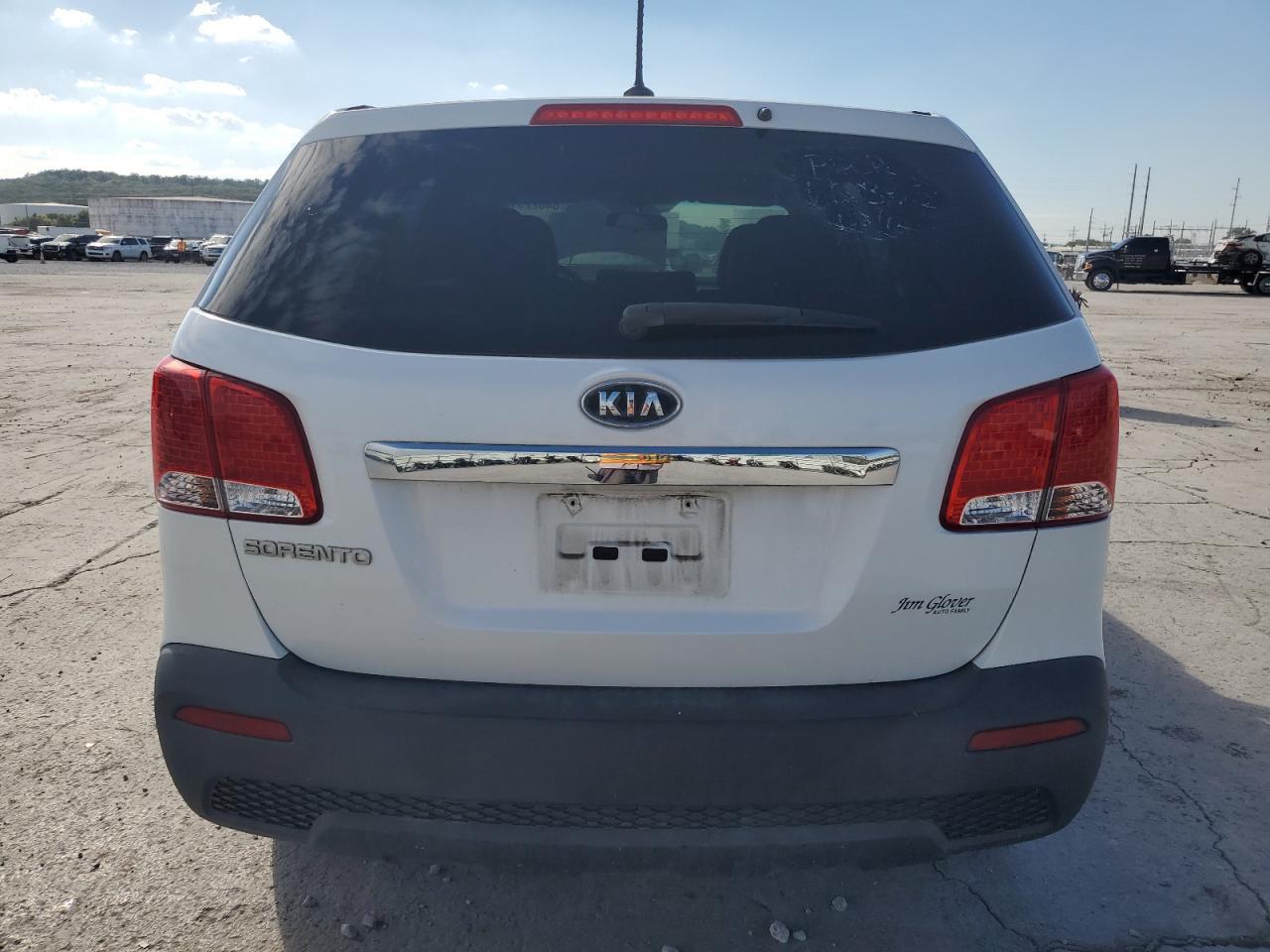 2013 Kia Sorento Lx - Image 6