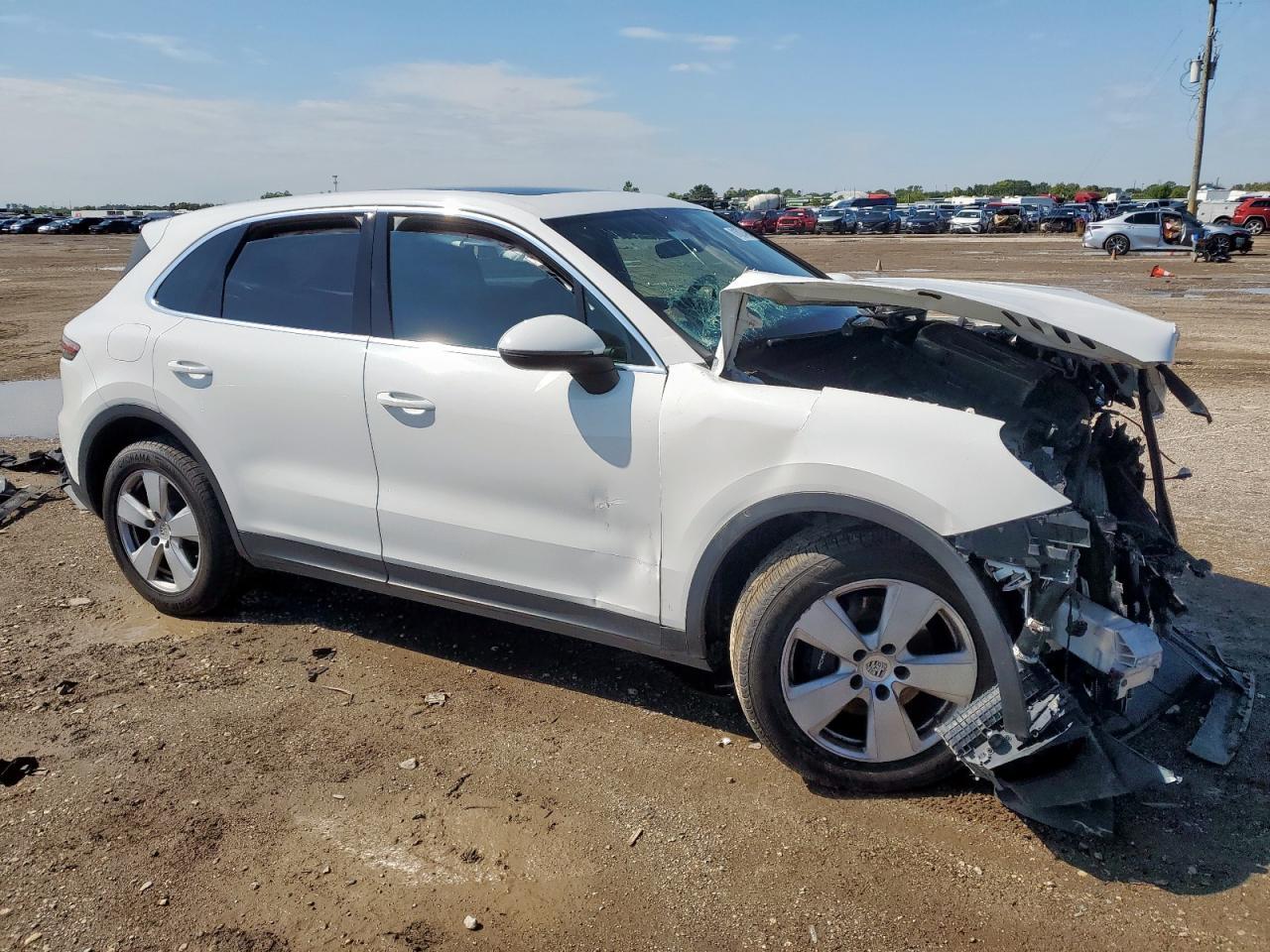 2019 Porsche Cayenne - Image 4