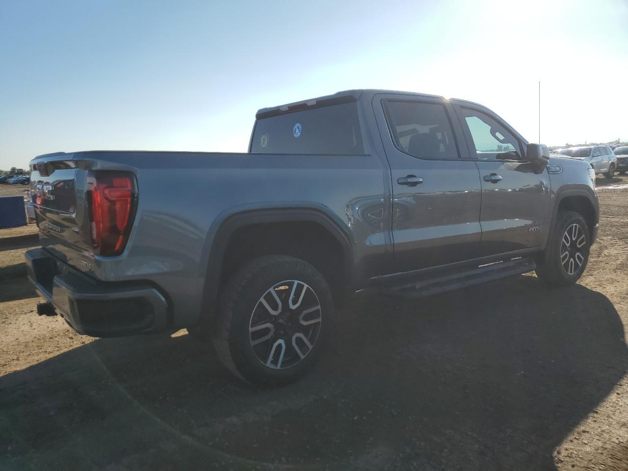 2021 GMC Sierra K1500 At4 - Фото 3