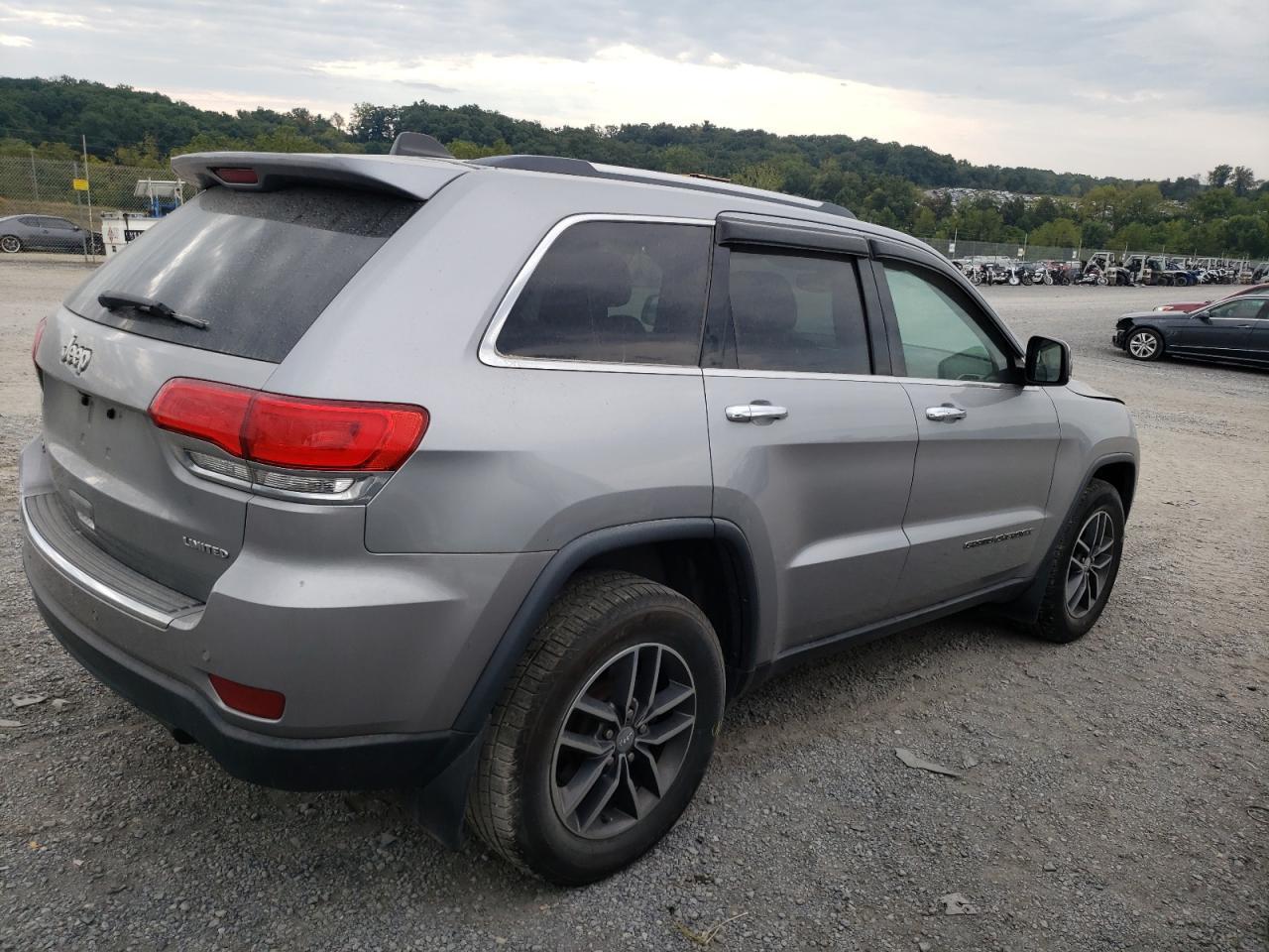 2018 Jeep Grand Cherokee Limited - Фото 3