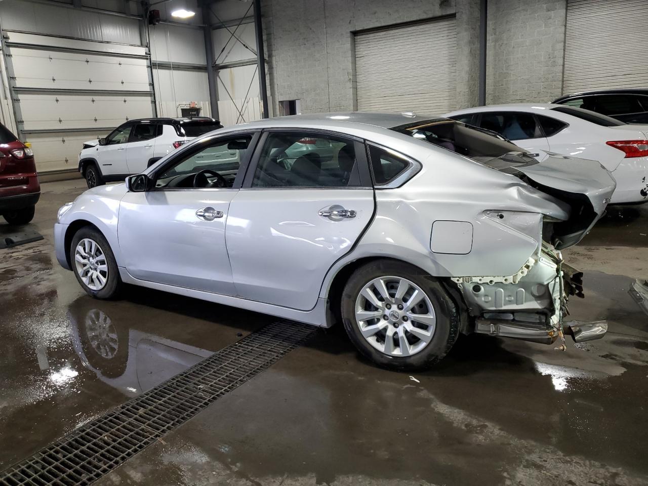 2015 Nissan Altima 2.5 S - Image 2