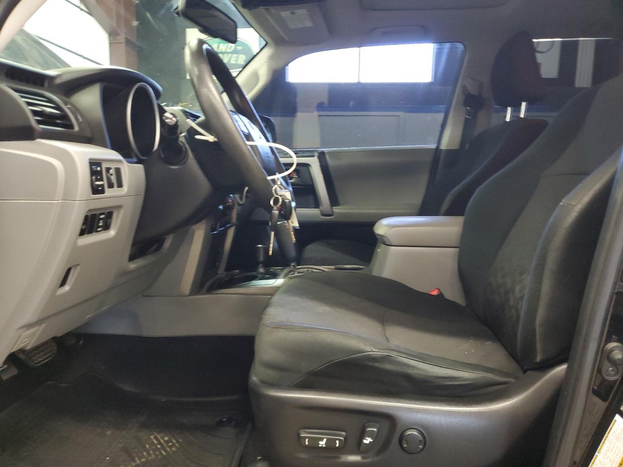 2013 Toyota 4Runner Sr5 - Image 7