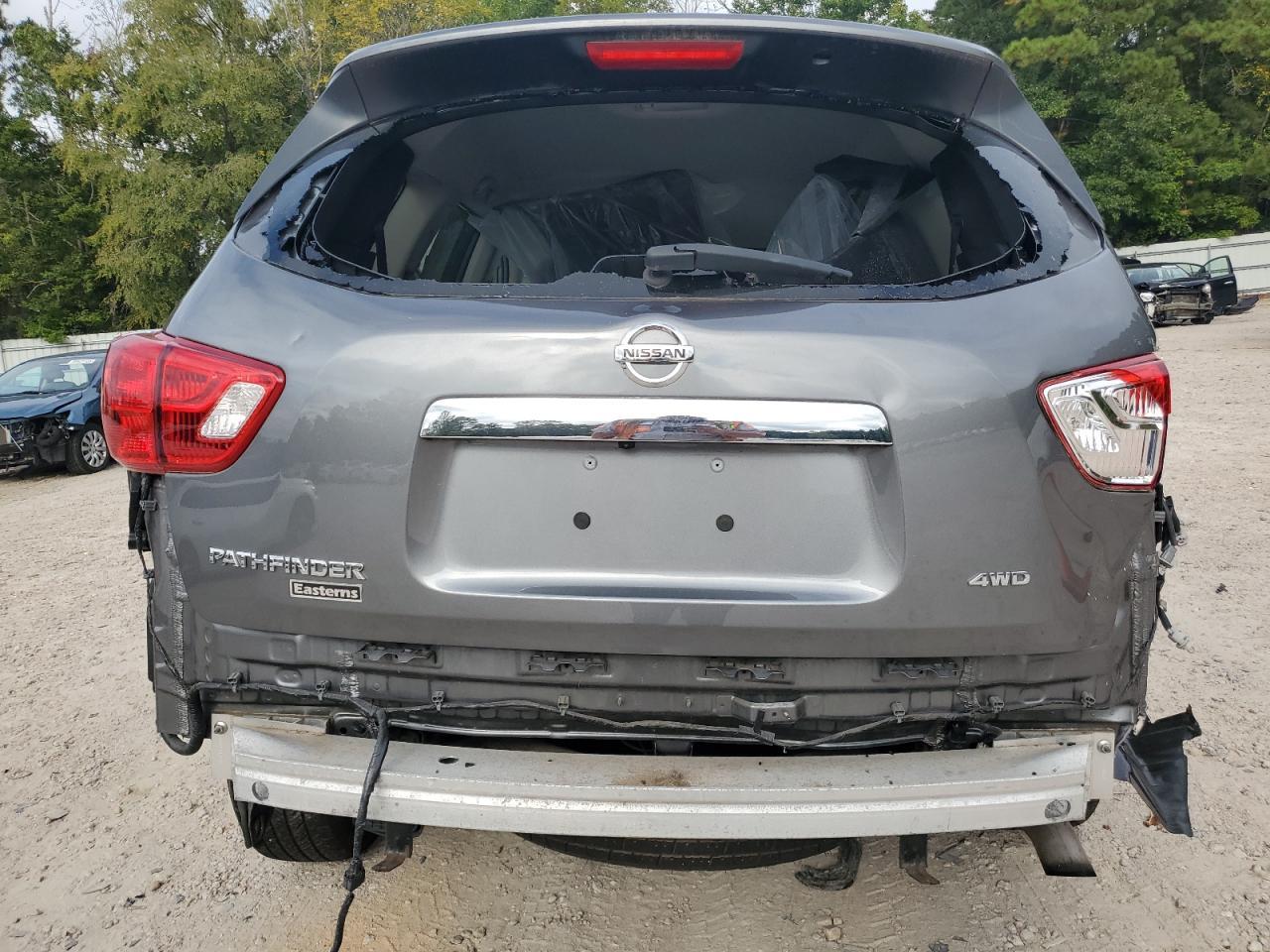 2020 Nissan Pathfinder S - Фото 6