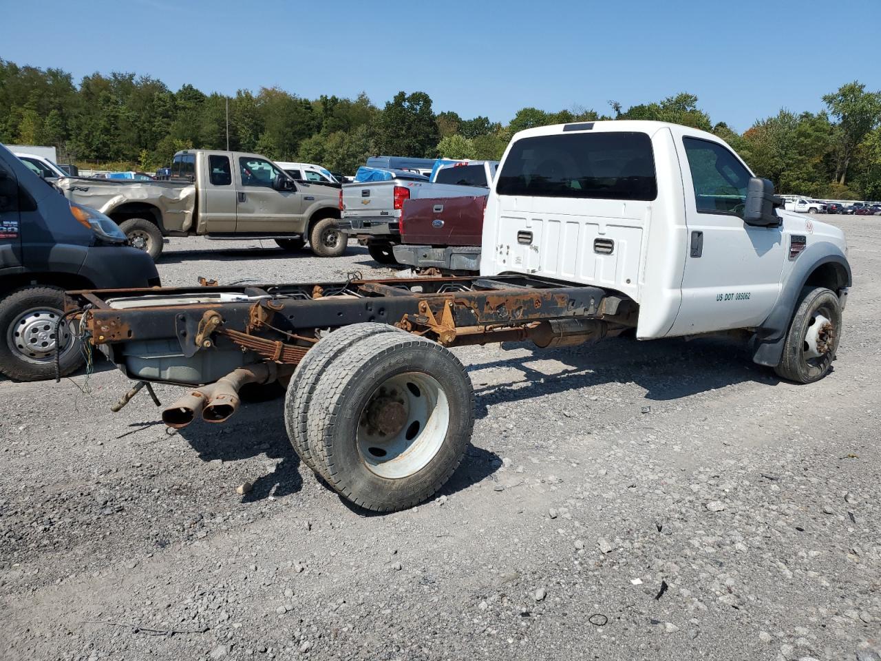 2008 Ford F550 Super Duty - Фото 3