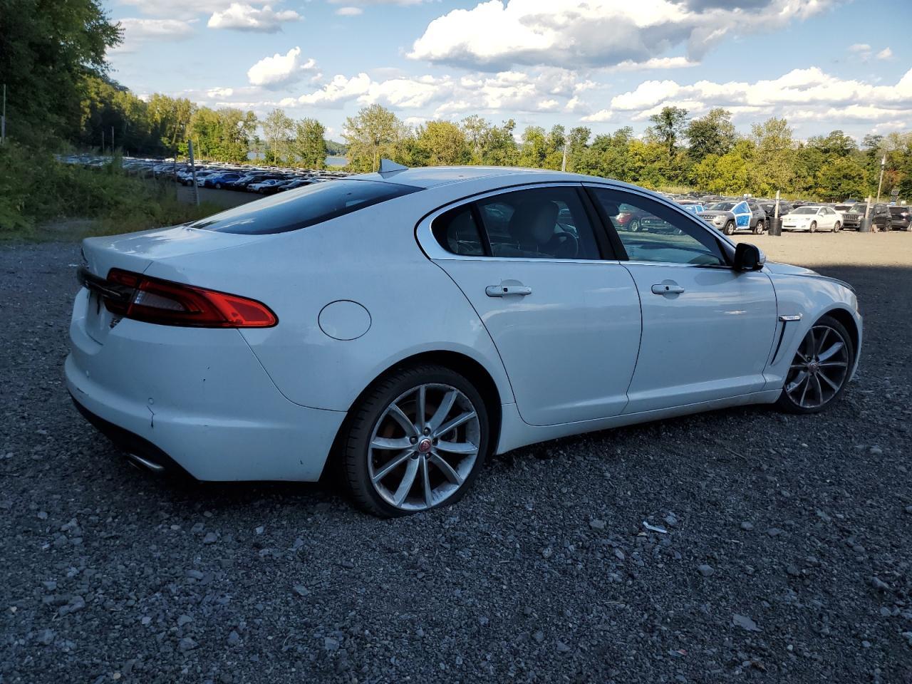 2015 Jaguar Xf 3.0 Sport Awd - Фото 3