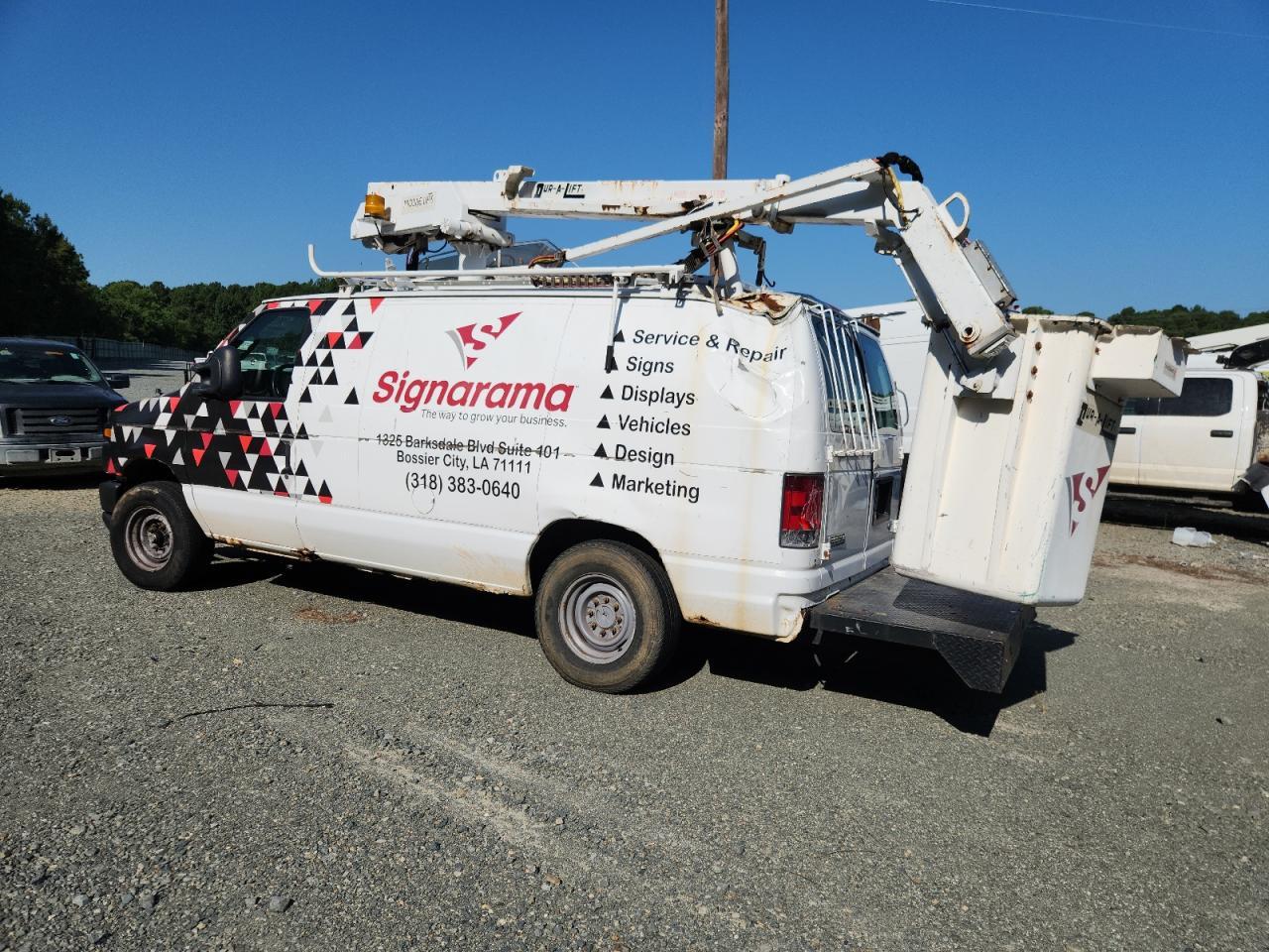 2008 Ford Econoline E350 Super Duty Van - Фото 2