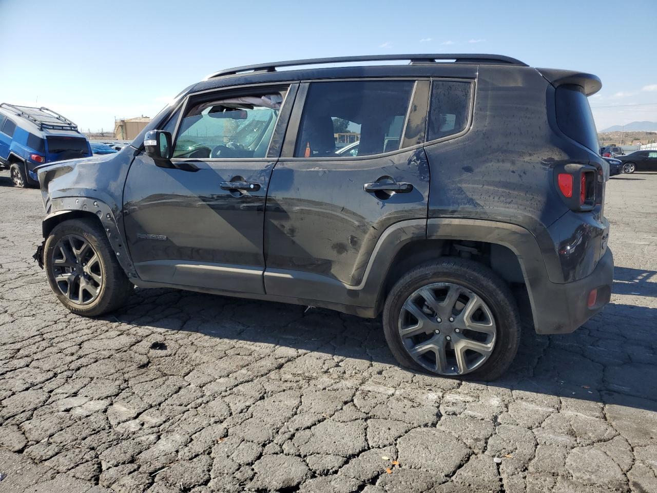 2018 Jeep Renegade Latitude - Фото 2