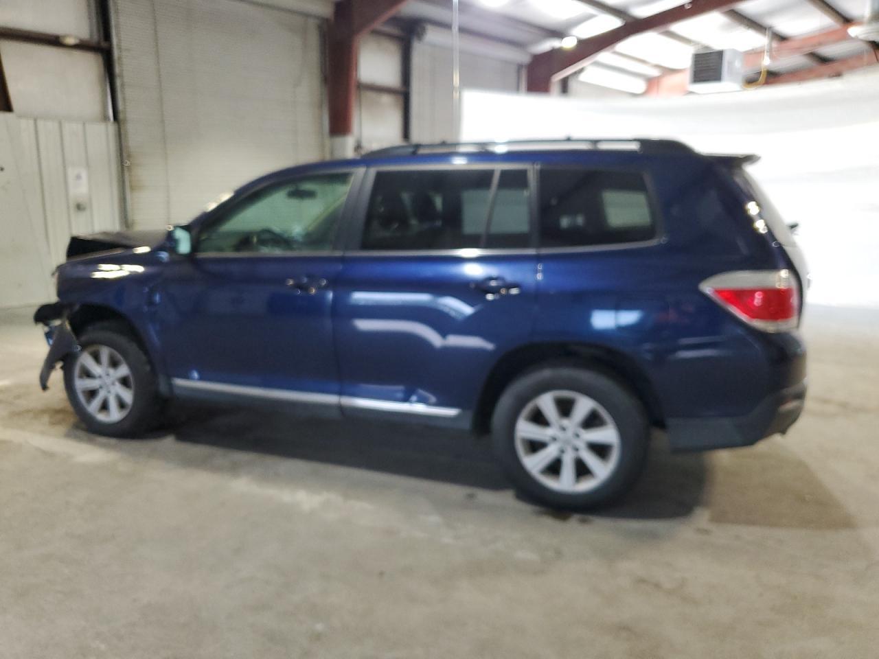 2013 Toyota Highlander Base - Image 2