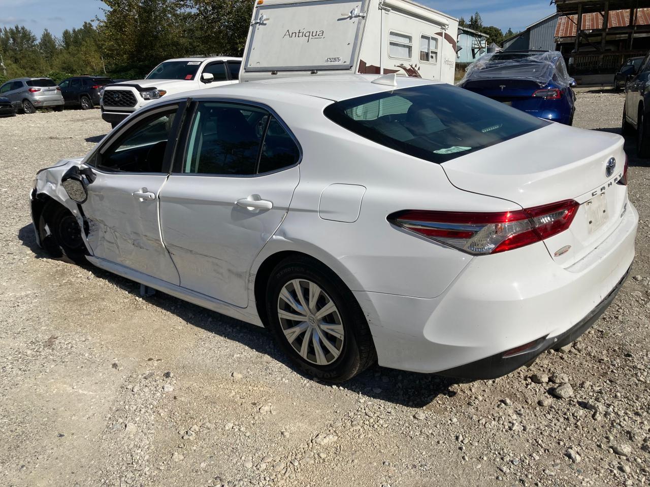 2020 Toyota Camry Le - Image 2
