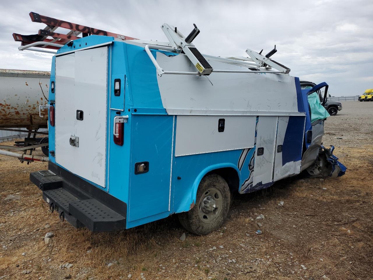 2020 Chevrolet Express G3500 - Фото 3