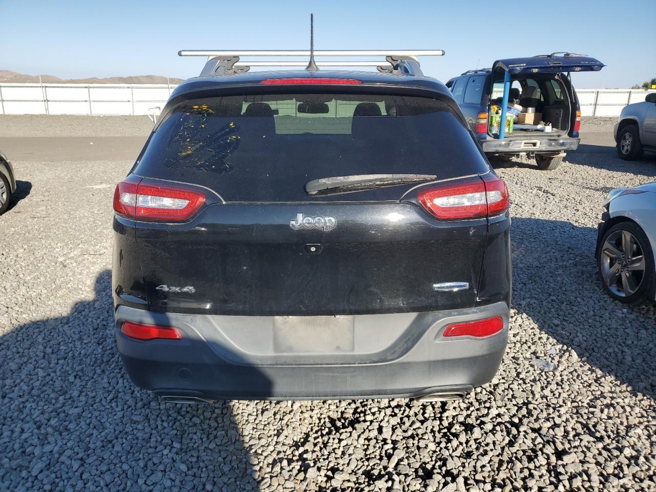 2018 Jeep Cherokee Latitude - Image 6