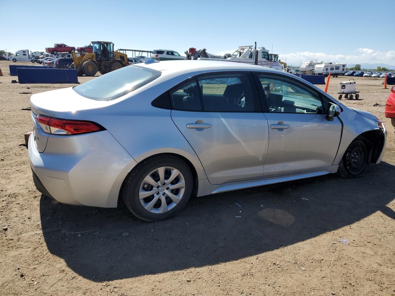 2025 Toyota Corolla Le - Image 3