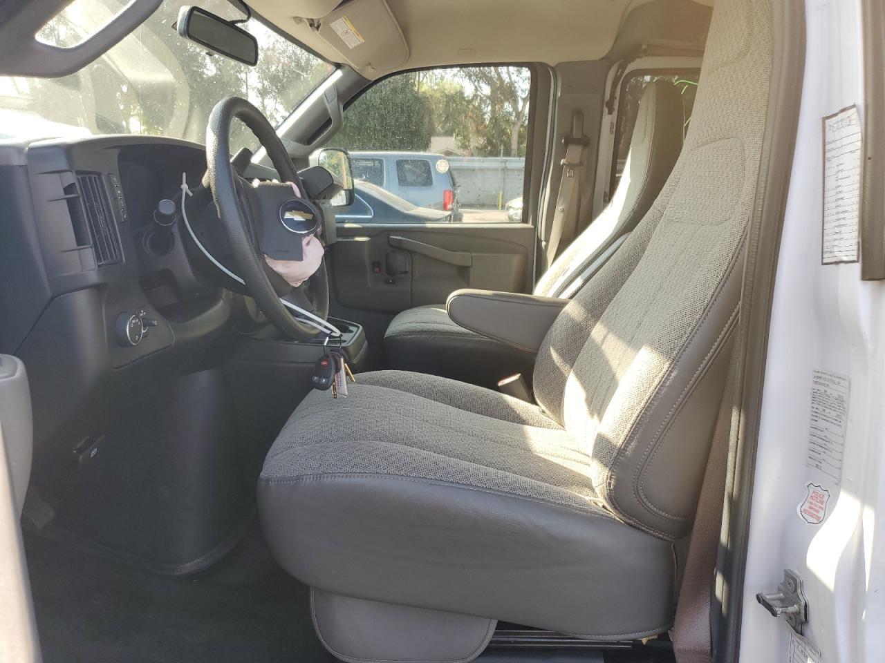 2023 Chevrolet Express G3500 Ls - Фото 7