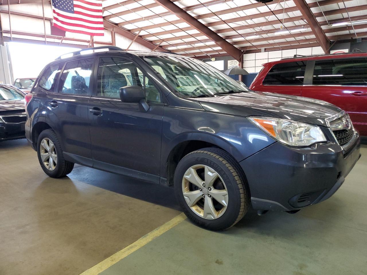 2016 Subaru Forester 2.5I - Image 4