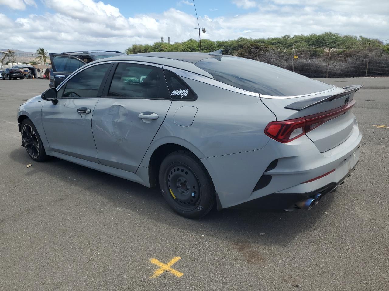 2021 Kia K5 Gt Line - Фото 2