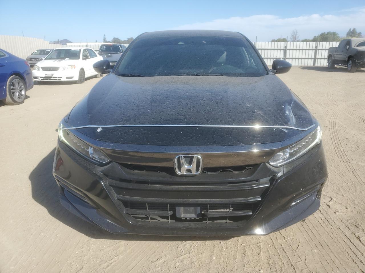 2018 Honda Accord Sport - Image 5