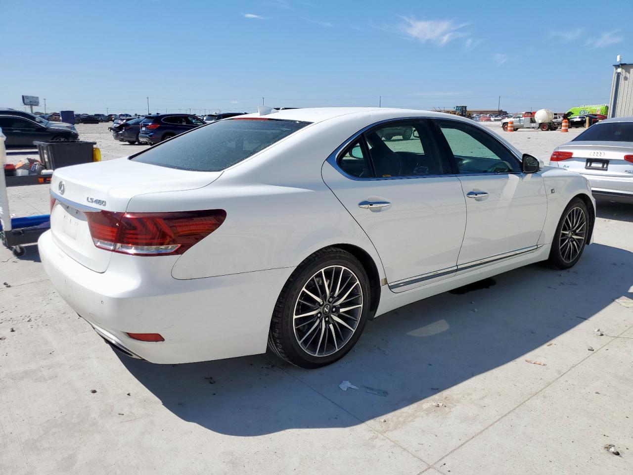 2015 Lexus Ls 460 - Image 3