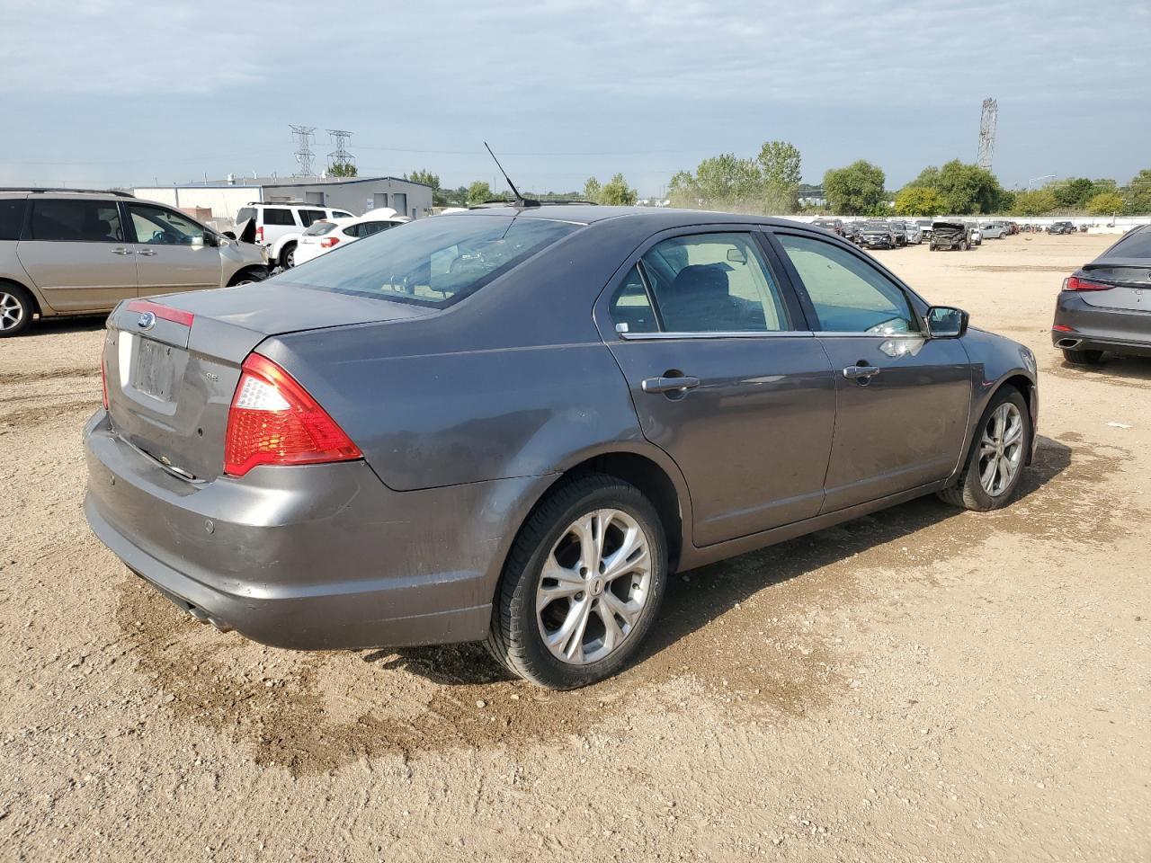 2012 Ford Fusion Se - Фото 3