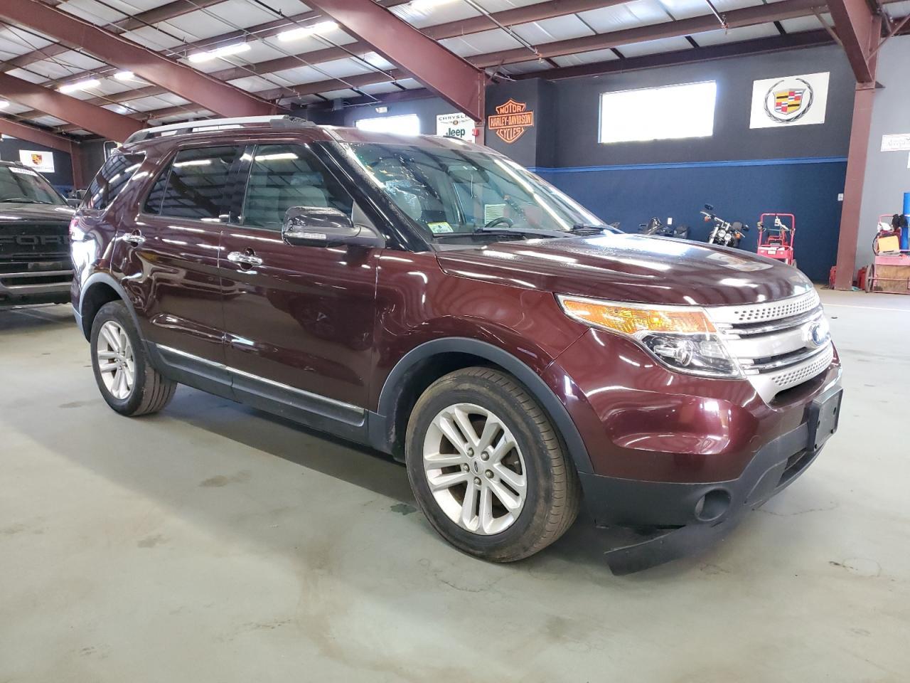 2012 Ford Explorer Xlt - Image 4