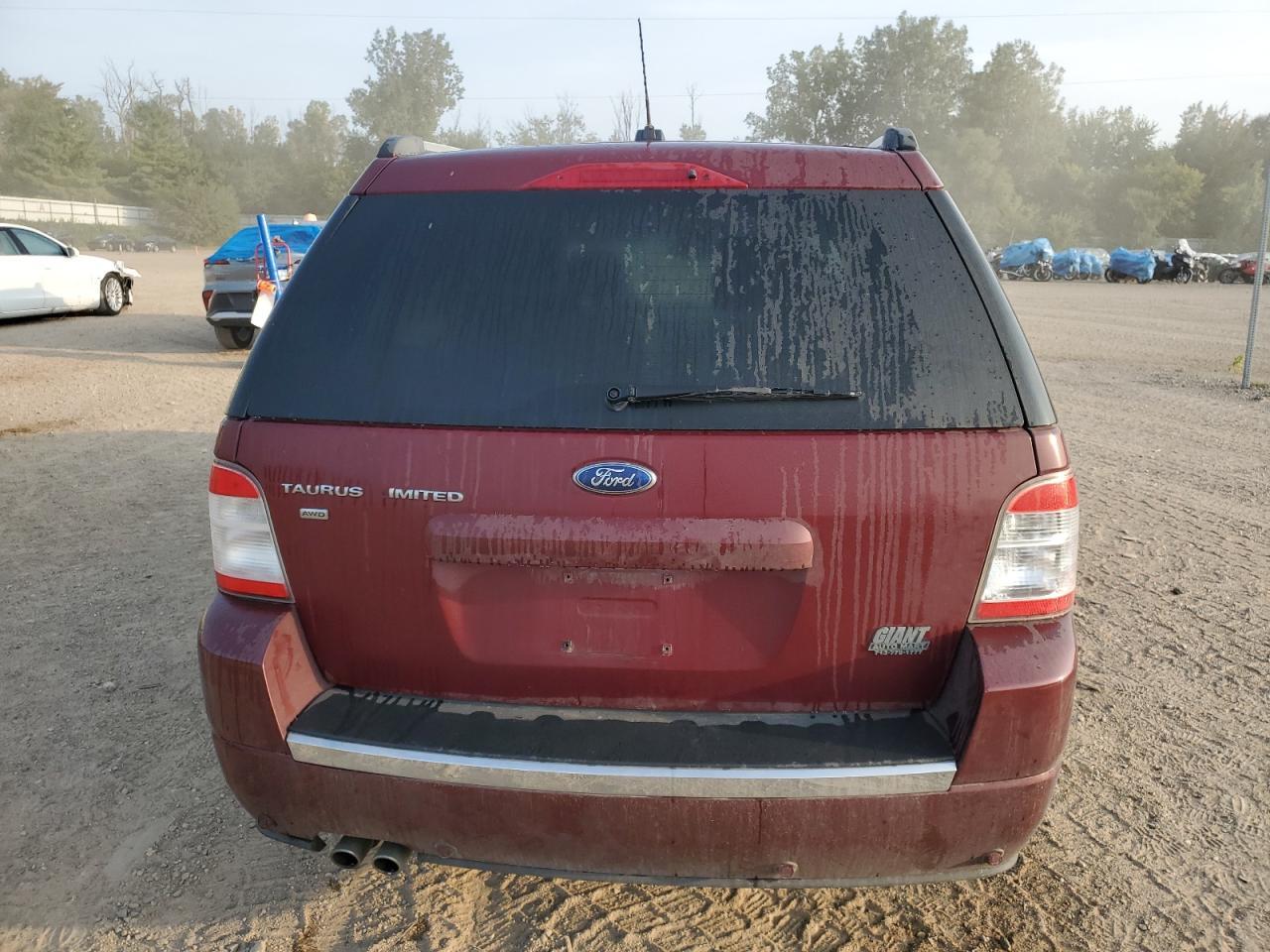 2008 Ford Taurus X Limited - Image 6