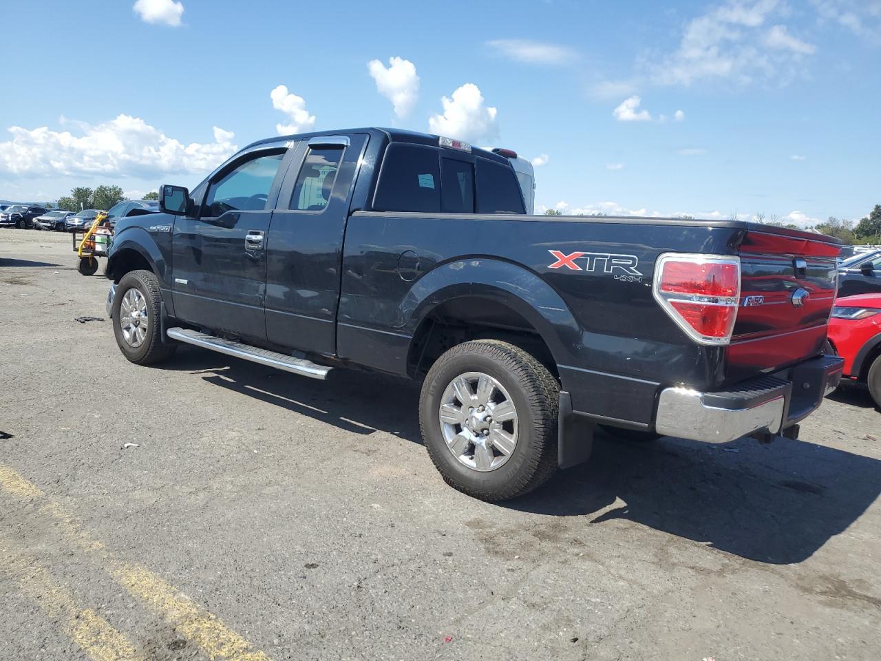 2011 Ford F150 Super Cab - Image 2