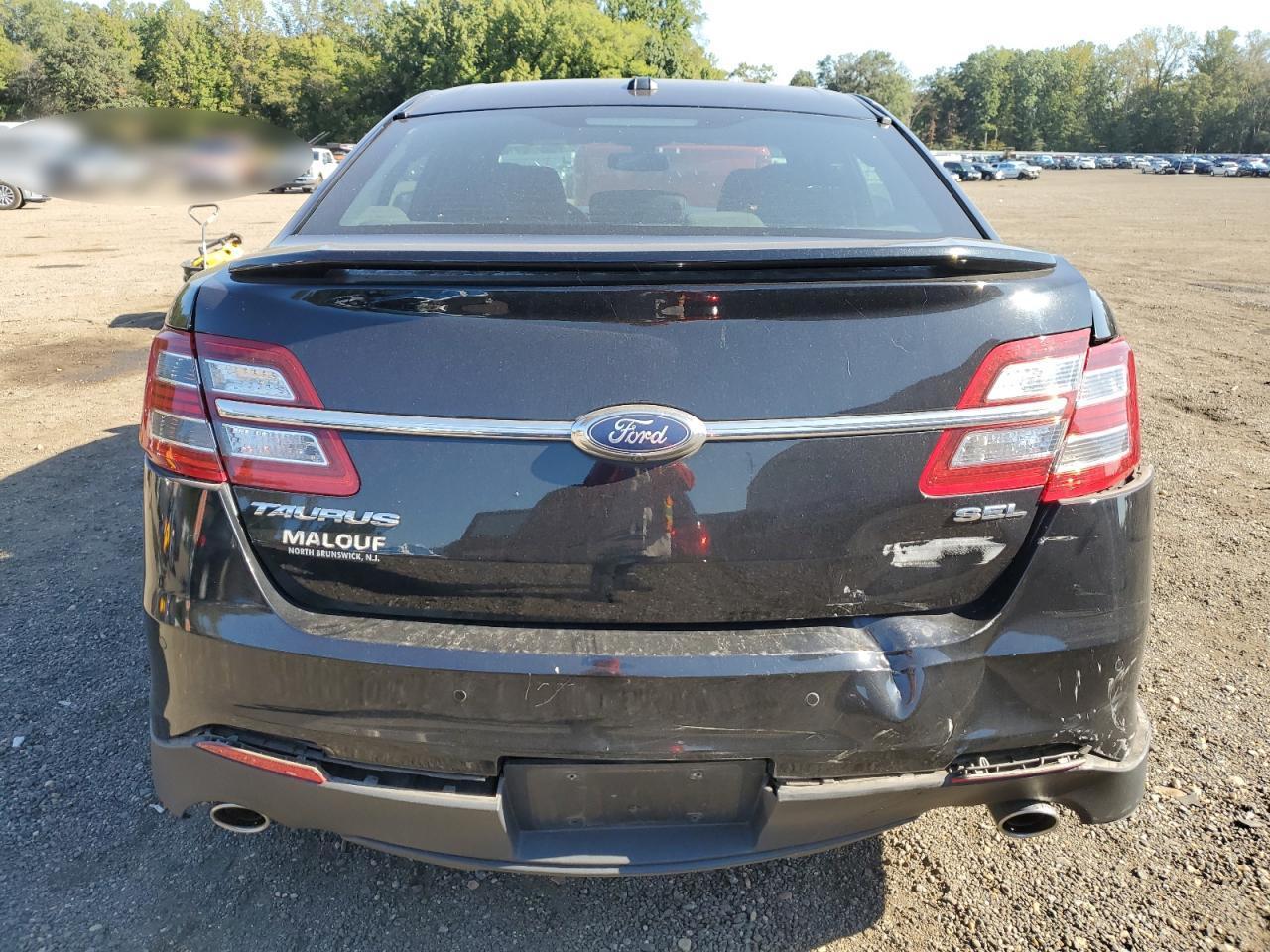 2016 Ford Taurus Sel - Фото 6