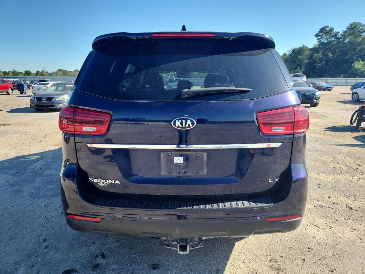 2021 Kia Sedona Lx - Фото 6