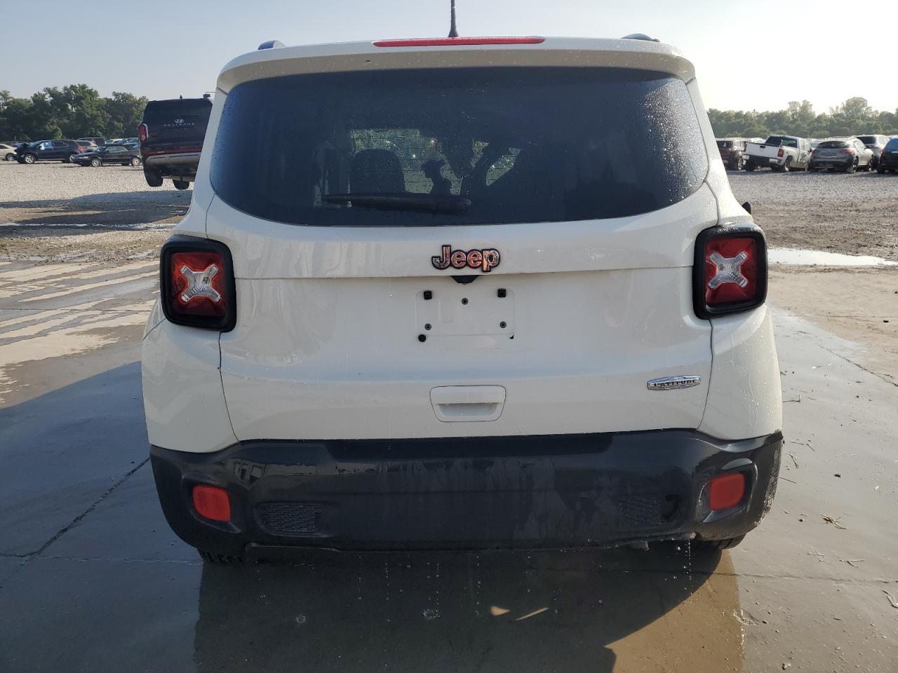 2018 Jeep Renegade Latitude - Фото 6
