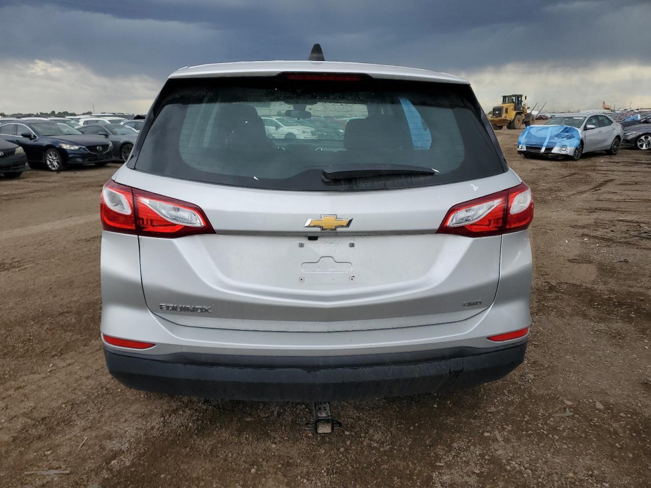 2021 Chevrolet Equinox Ls - Фото 6