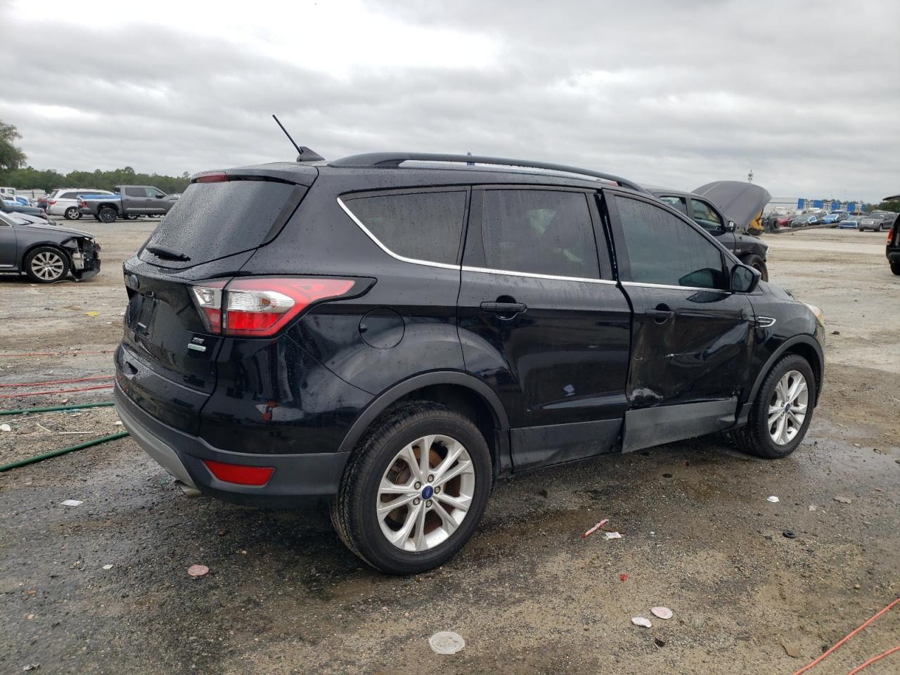 2018 Ford Escape Se - Фото 3