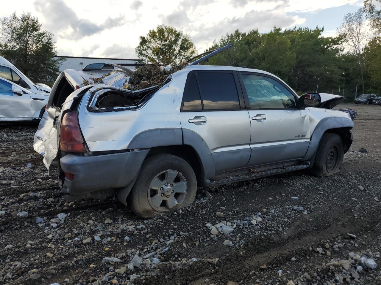 2003 Toyota 4Runner Sr5 - Фото 3