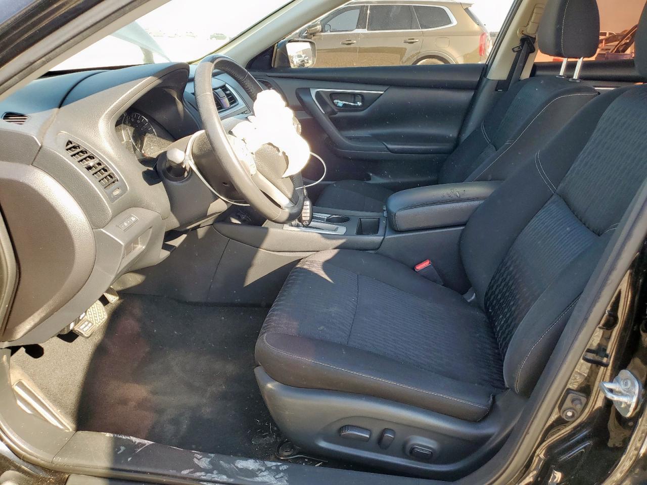 2017 Nissan Altima 2.5 - Image 7