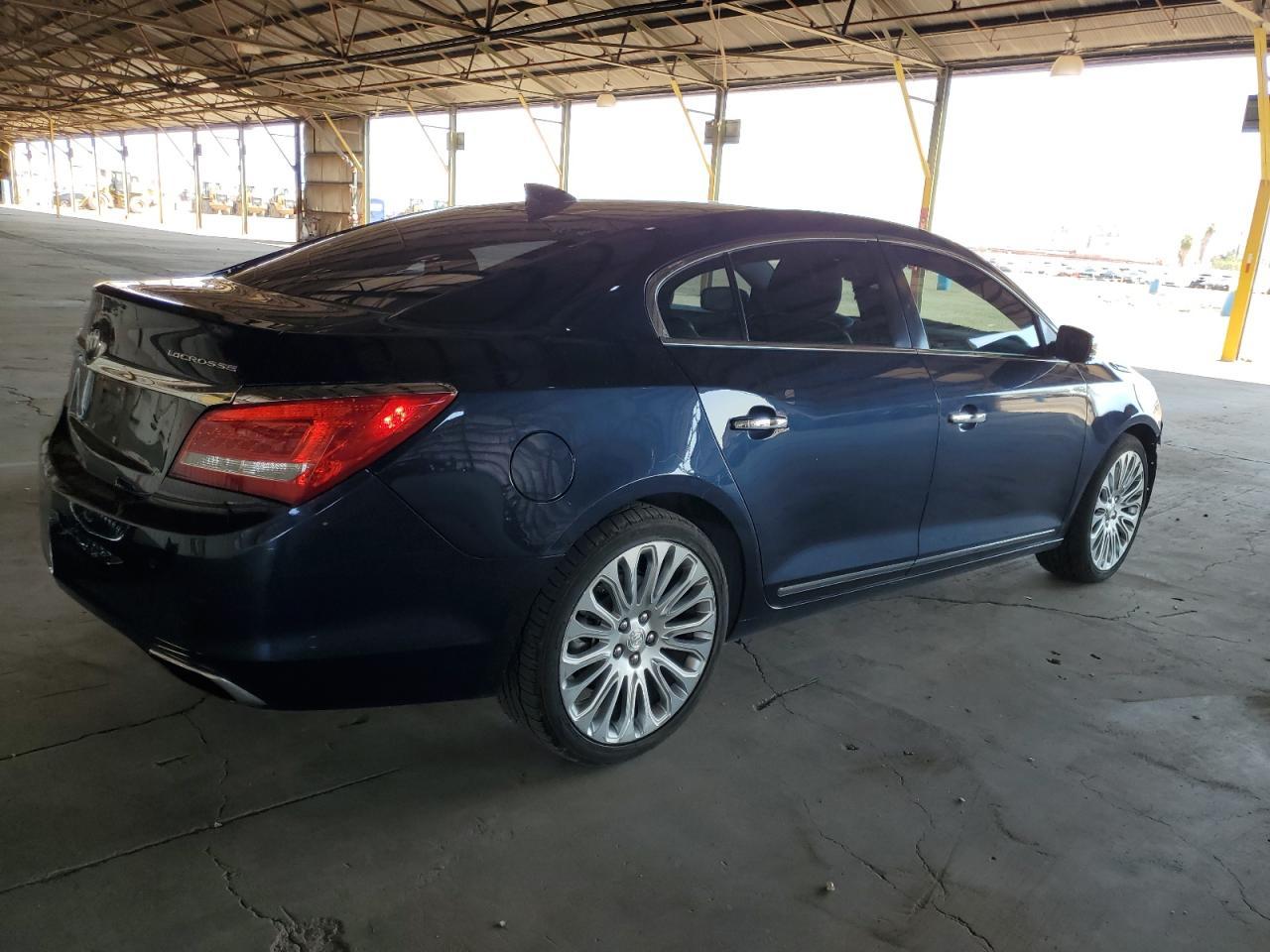 2016 Buick Lacrosse Premium - Image 3