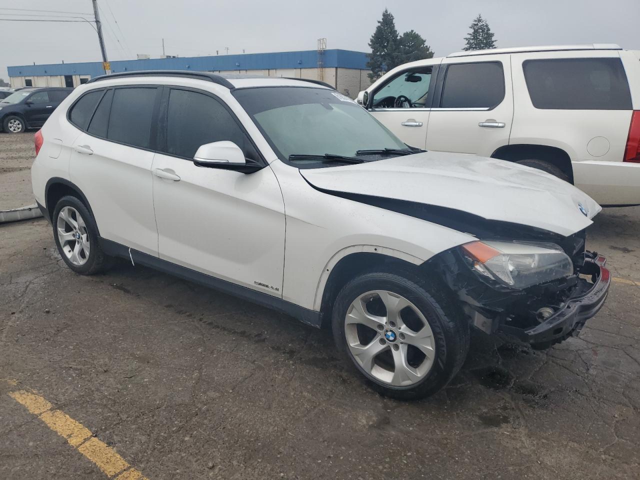 2015 BMW X1 Sdrive28I - Фото 4