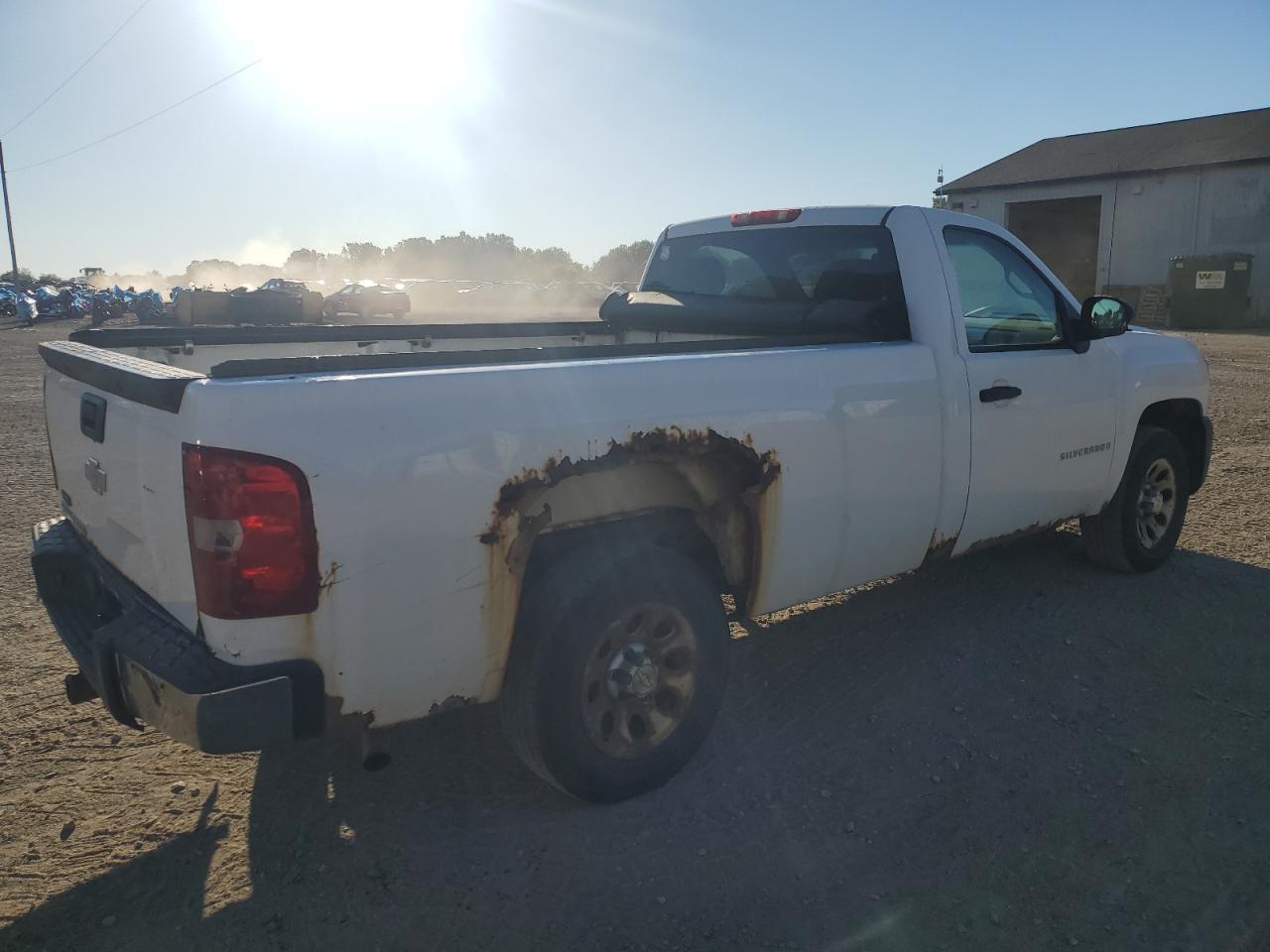 2008 Chevrolet Silverado C1500 - Image 3
