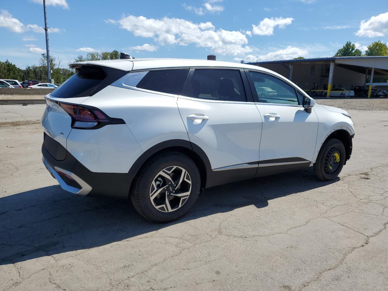 2025 Kia Sportage Lx - Фото 3