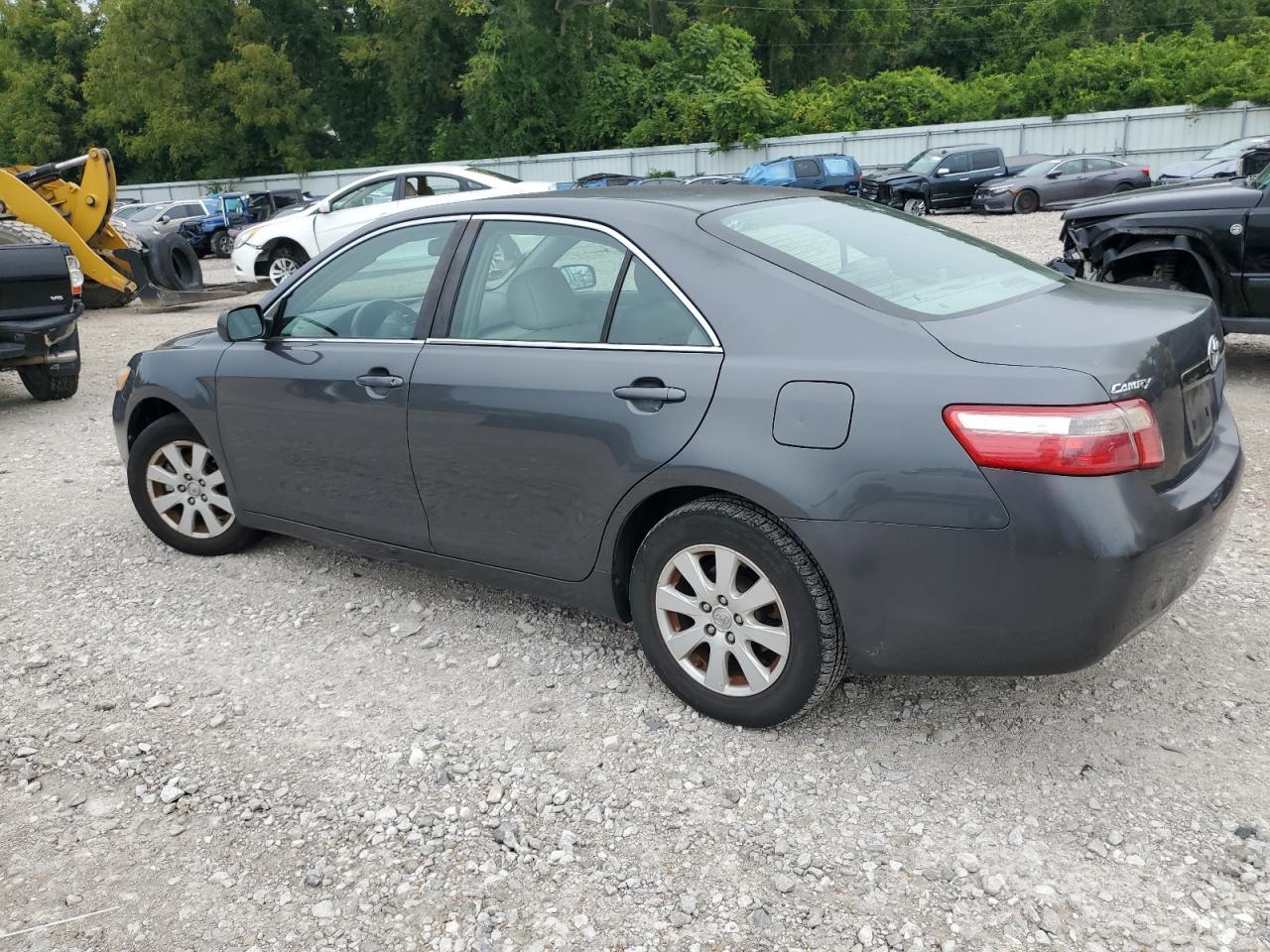 2007 Toyota Camry Ce - Image 2
