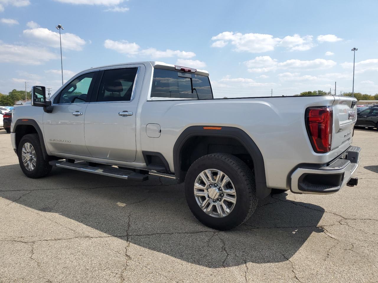 2022 GMC Sierra K2500 Denali - Фото 2