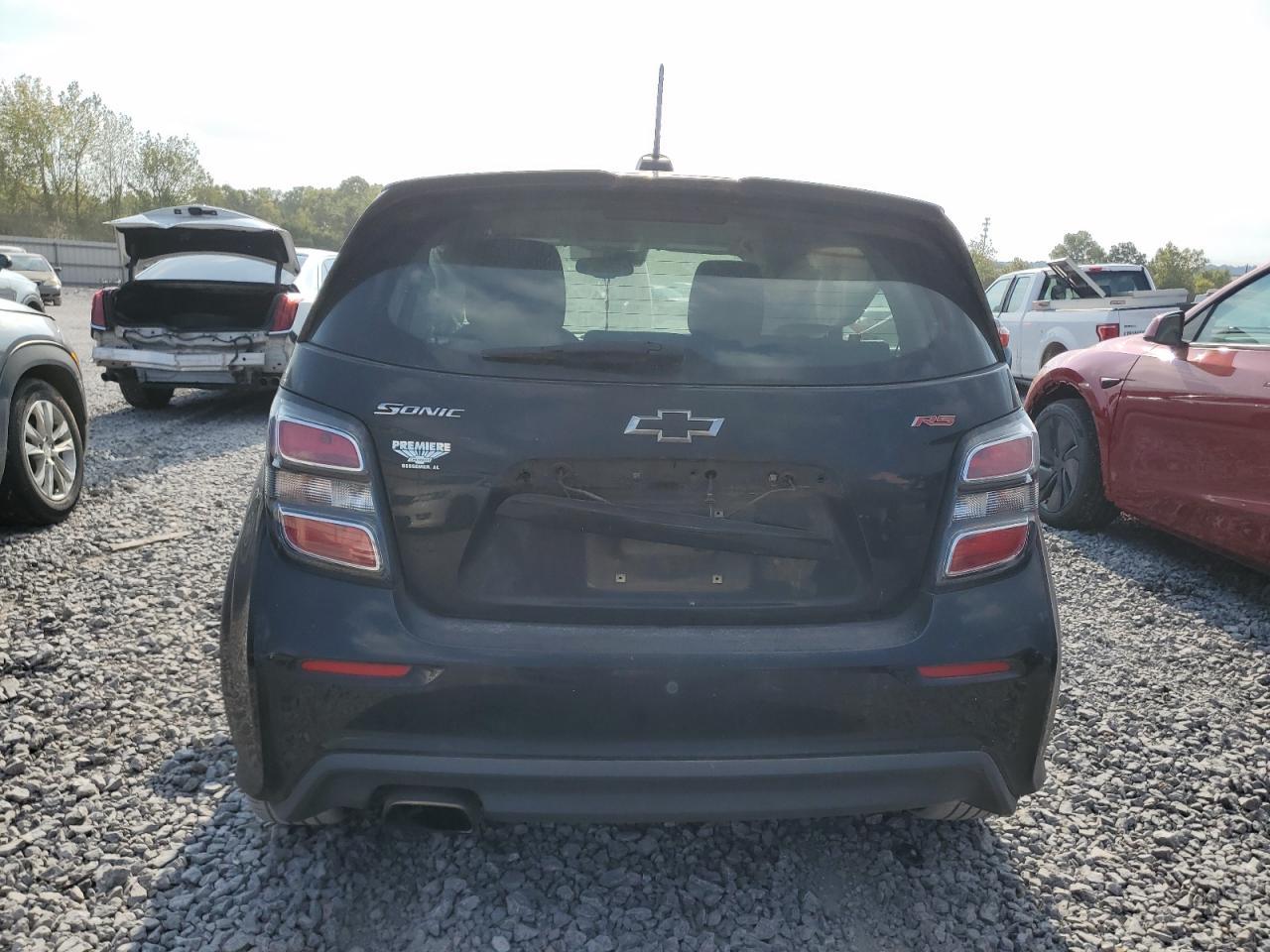 2019 Chevrolet Sonic Lt - Image 6