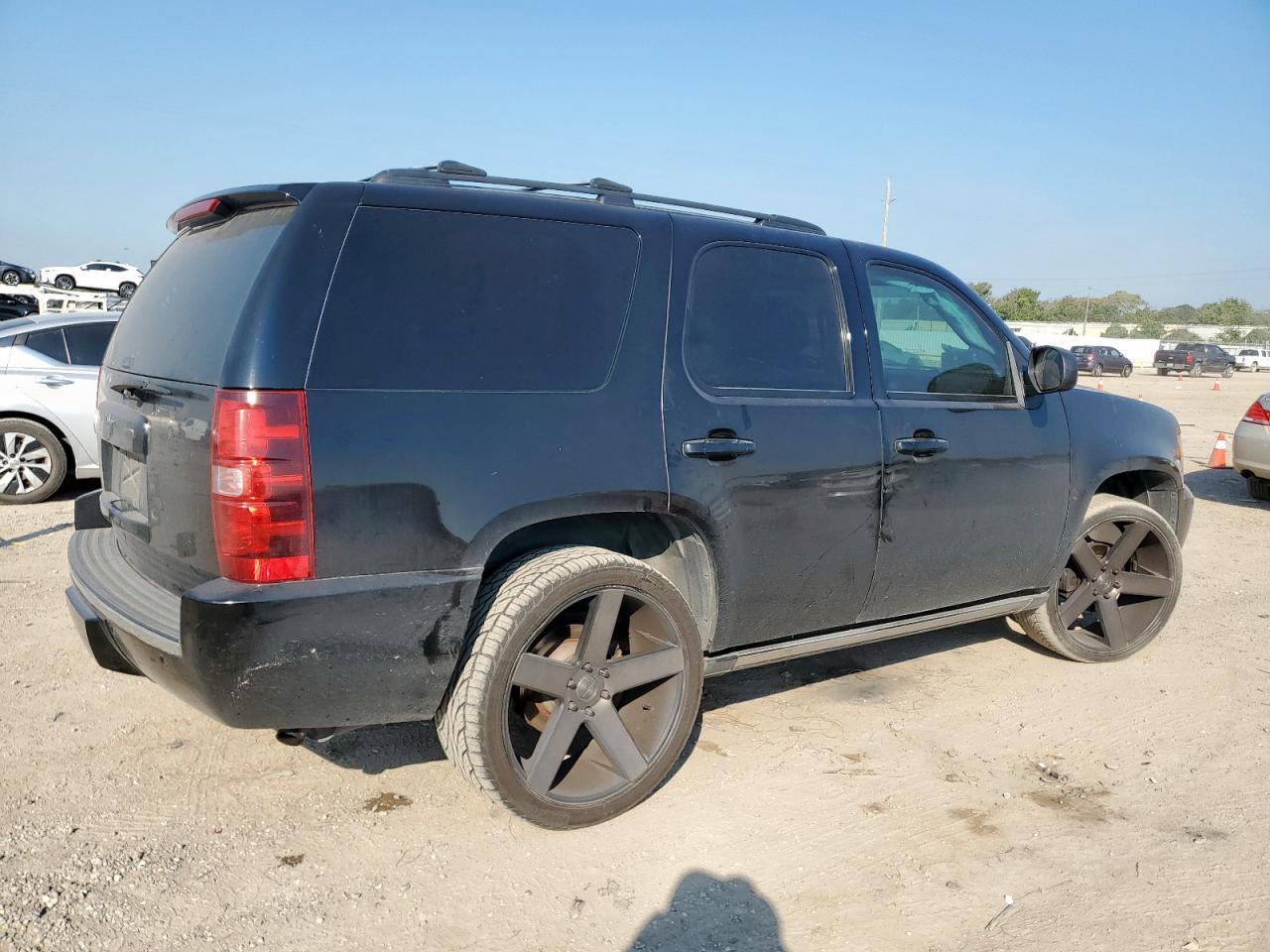 2013 Chevrolet Tahoe C1500 Ltz - Фото 3