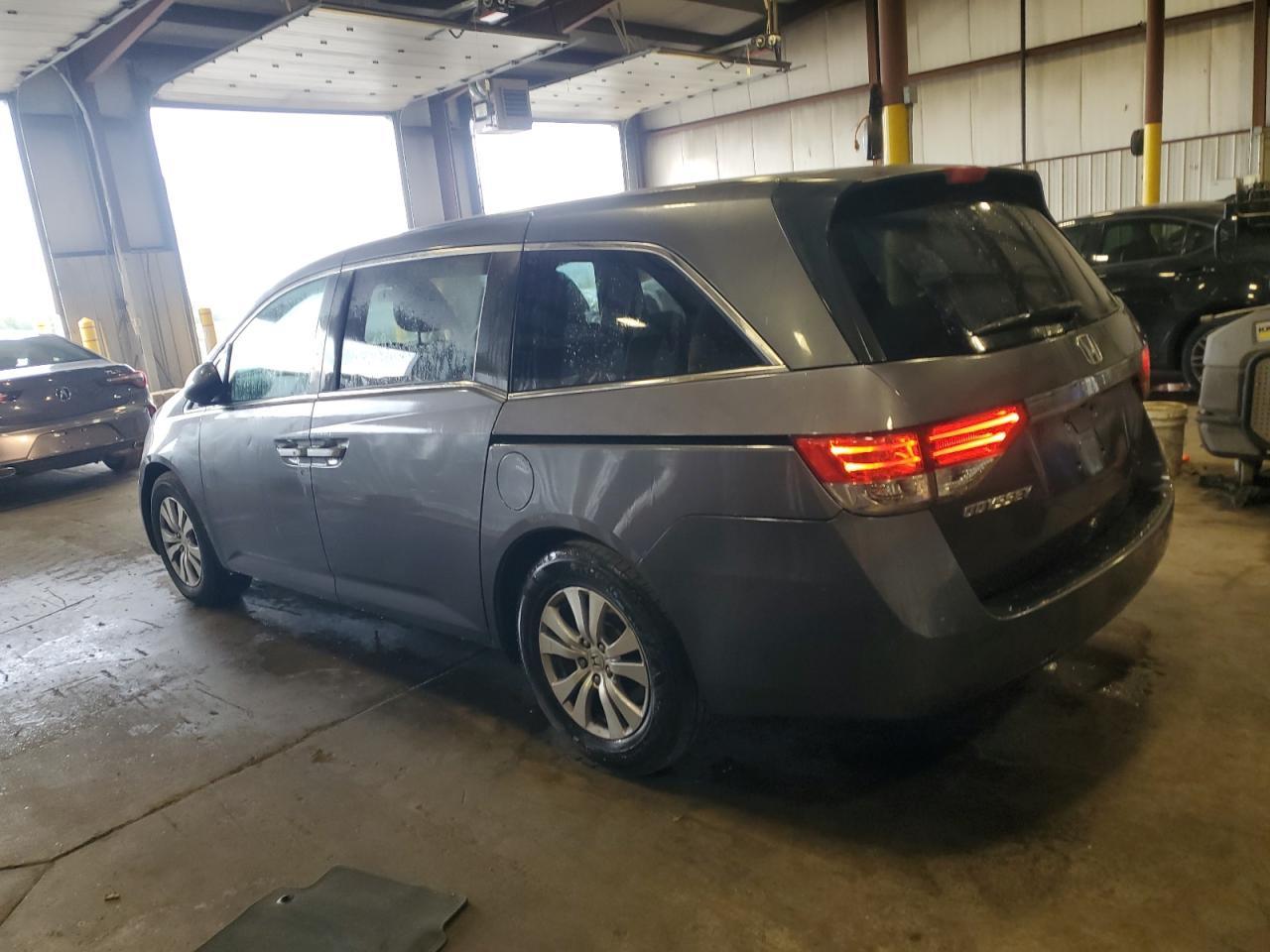 2016 Honda Odyssey Ex - Фото 2