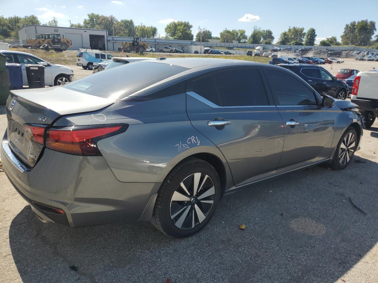 2022 Nissan Altima Sv - Фото 3