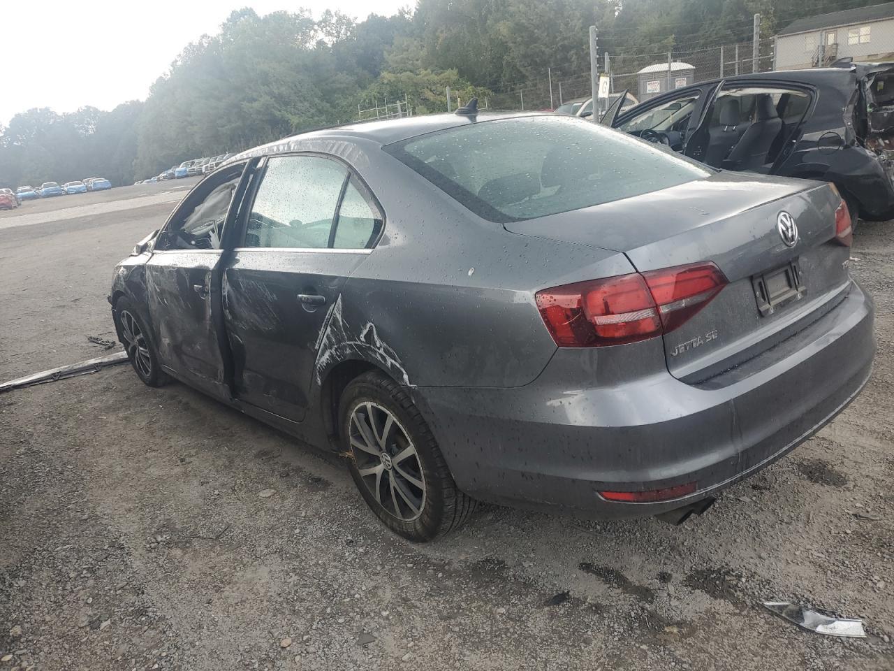 2018 Volkswagen Jetta Se - Фото 3