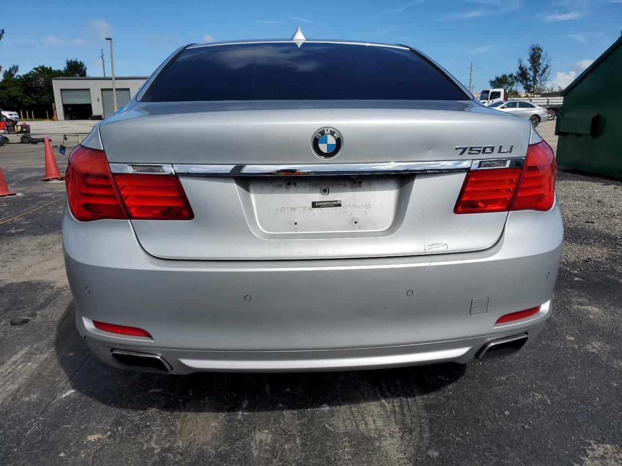 2012 BMW 750 Lxi - Фото 6