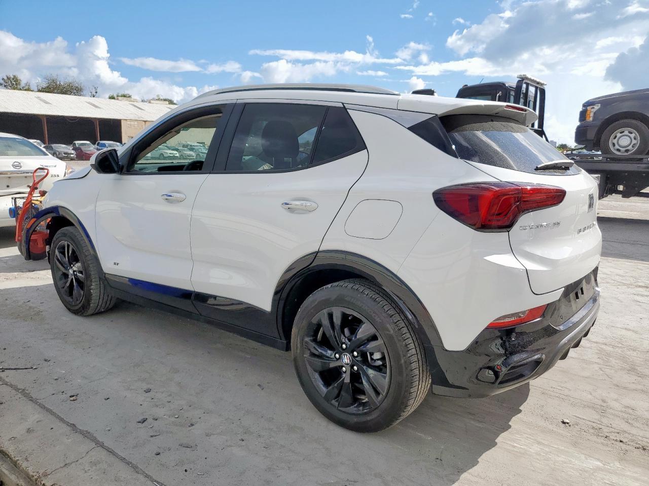 2025 Buick Encore Gx Sport Touring - Фото 2