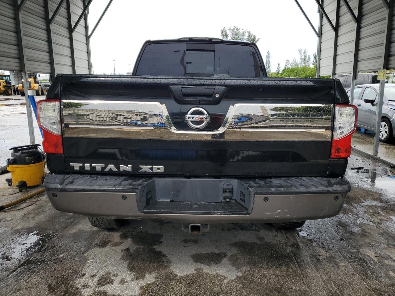 2016 Nissan Titan Xd Sl - Image 6