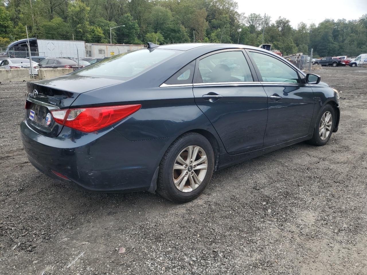 2012 Hyundai Sonata Gls - Фото 3