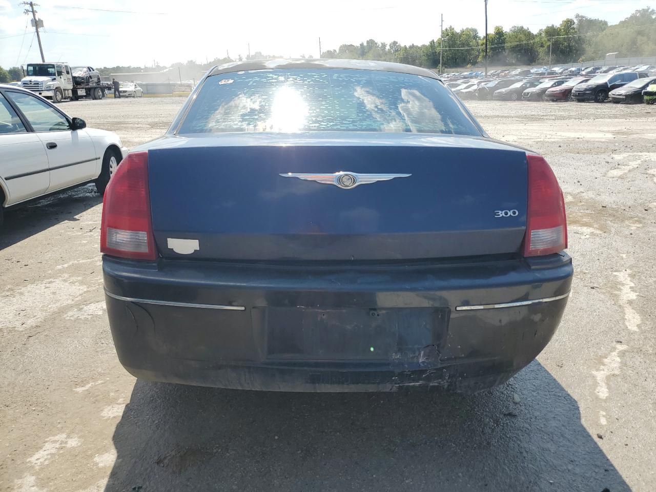 2005 Chrysler 300 Touring - Фото 6